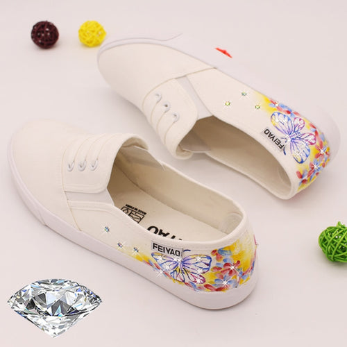 Slip On Shoes For Women 2018  Flats Shoes crystal Women Shoes Spring Hand Painted Women Canvas Shoes  Breathable White shoes